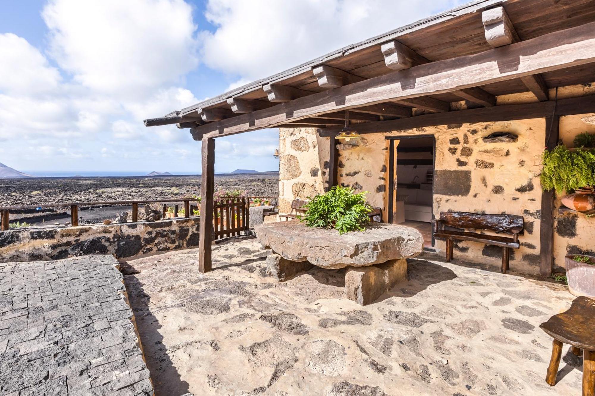 Casa Rural Vega De Timanfaya Uga Exterior foto